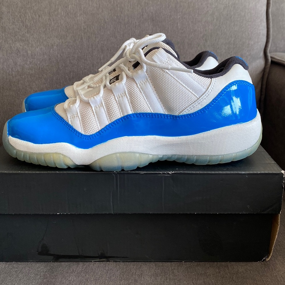 Jordan Retro 11 Low - Custom